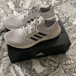 Adidas Ultraboost 20